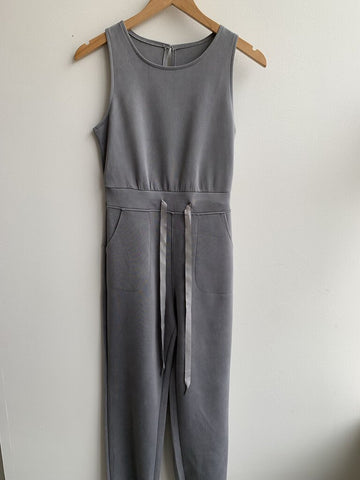 Grey Sleeveless Drawstring Waist Jumpsuit with Pockets - Size Small (Estimated)