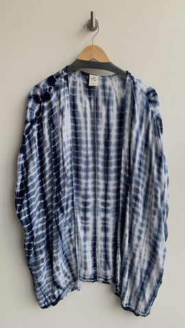White Crow Blue/White Tie-Dye Kimono - Size XS/S (NWT)