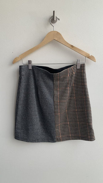 RD Style Dual Check Print Mini Skirt - Size Medium