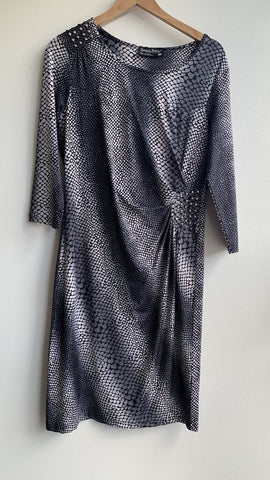 Tango Mango Grey/White Animal Print Long Sleeve Rouche Front Dress - Size Large