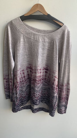 One World Grey w/ Burgundy Print Long Sleeve Top - Size Large