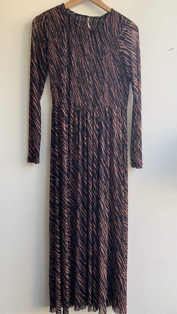 Free People Black/Brown Animal Print Smocked Long Sleeve Maxi Dress w/ Slip - Size X-Small