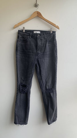 Pre-Owned Abercrombie & Fitch Black Distressed 'The Skinny' High Rise Jeans - Size 29