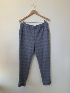 Pre-Owned Black Tape Black/White Houndstooth Print Pull-On Pant - Size Large