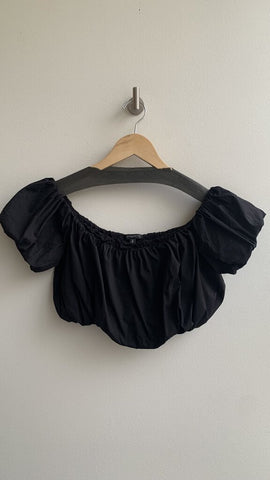 Pre-Owned Dynamite Black Puffy Cropped Top- Size Medium