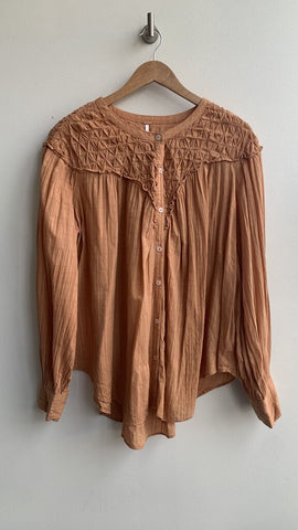 Pre-Owned Free People Brown Button Front Textured Shoulder Long Sleeve Top - Size Small