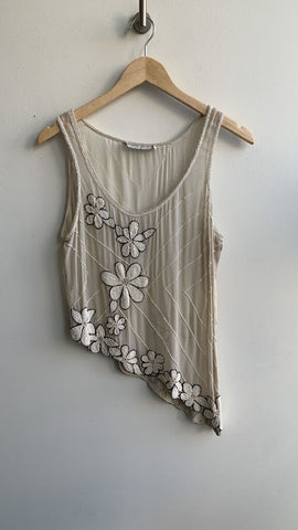 Pre-Owned Nougat London Cream Daisy Beaded Sheer Sleeveless Top - Size Medium (Estimated)