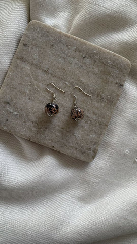 Pre-Owned Murano Glass Brown/Black Sphere Threader Earrings