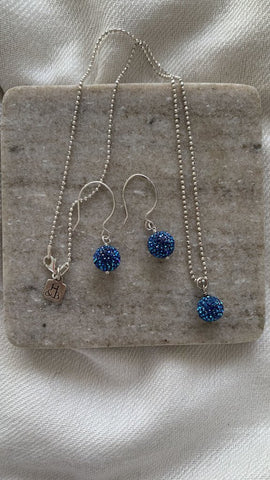 Pre-Owned Hillberg & Berk Royal Blue Sparkle Ball Earrings/Necklace Set