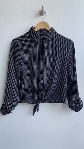 Pre-Owned IJoah Black/White Polka Dot Button/Tie Front Long Sleeve Top - Size Small