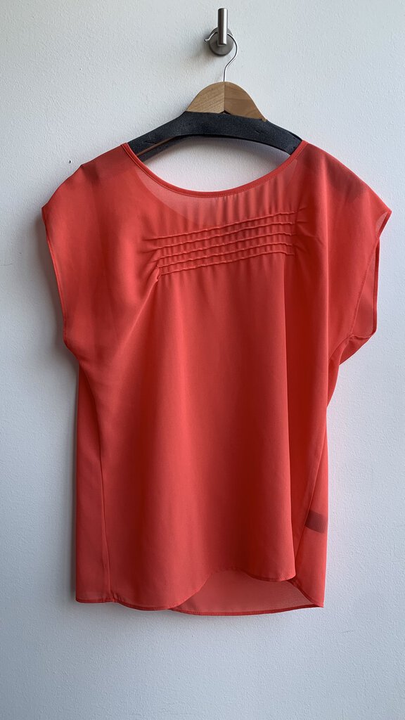 Pre-Owned Lovelygirl Coral Cap Sleeve Sheer Blouse - Size Small