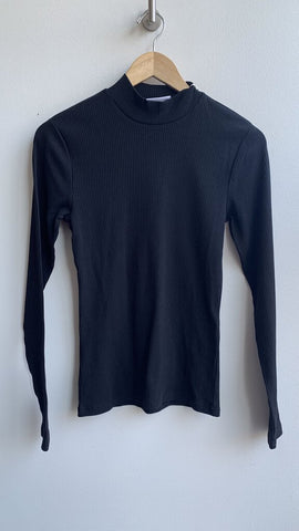 Pre-Owned Minimum Black Ribbed Mockneck Long Sleeve Top (NWT)- Size Small