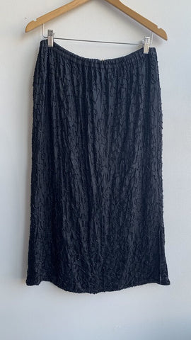 Pre-Owned Black/Gold Silk Beaded Skirt - Size Medium (Estimated)