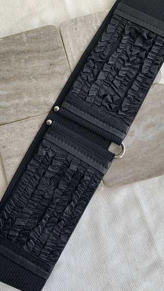 Pre-Owned Black Rouched Wide Stretch Belt - Size X-Large