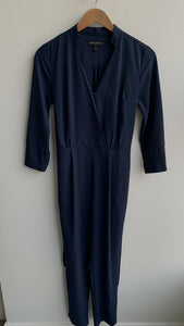 Pre Owned Banana Republic Navy Long Sleeve Tie Waist Jumpsuit Size 2