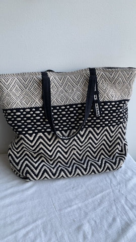 Pre-Owned America & Beyond Black/White Weaved Oversized Tote