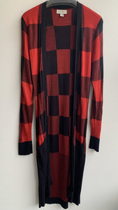 Pre-Owned Charlie Paige Black/Red Buffalo Plaid Long Cardigan - Size Medium