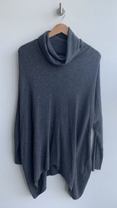 Pre-Owned C'est Moi Grey Tunic Turtleneck Sweater - One Size