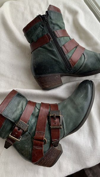 Pre-Owned MJUS Green/Brown Leather Buckle Booties - Size 39