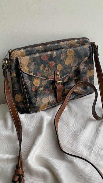 Pre-Owned Patricia Nash Black/Brown Floral Print Leather Crossbody