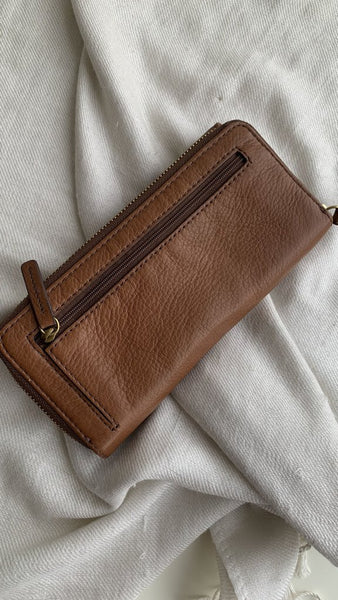 Pre-Owned Fossil Cognac Brown Leather Wallet