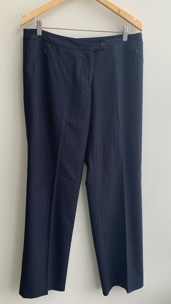 Pre-Owned Current Navy Pinstripe Straight Leg Dress Pants - Size 12