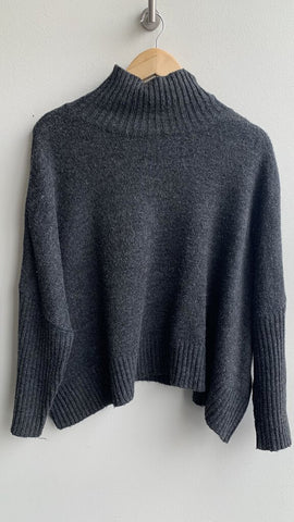 Pre-Owned World Market Charcoal Boxy Turtleneck Sweater - One Size