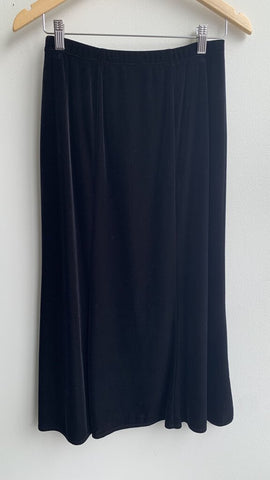 Pre-Owned Notations Black Velvet Midi Skirt - Size Small