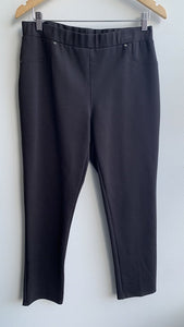 Pre-Owned Pure Essence Black Pull On Pant - Size Medium