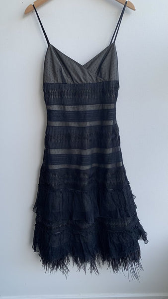 Pre-Owned Un Deux Trios Black/Tan Mesh Tiered Thin Strap Dress - Size Small