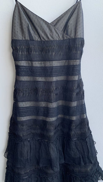 Pre-Owned Un Deux Trios Black/Tan Mesh Tiered Thin Strap Dress - Size Small