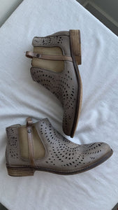 Pre-Owned FAB Taupe Punch Cut Booties - Size 39