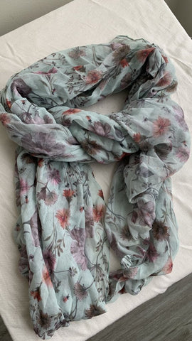 Pre-Owned Light Blue Floral Sheer Scarf