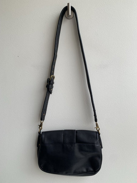 Pre-Owned American Leather Co Black Leather Front Flap Crossbody