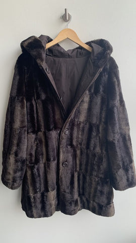 Pre-Owned Johnston & Murphy Brown Faux Fur Reversible Coat - Size Medium