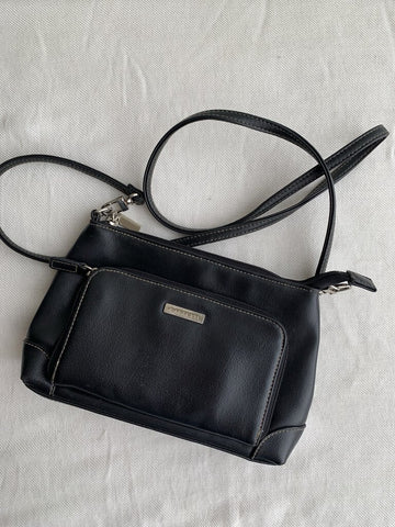 Pre-Owned Rosetti Black Crossbody Purse