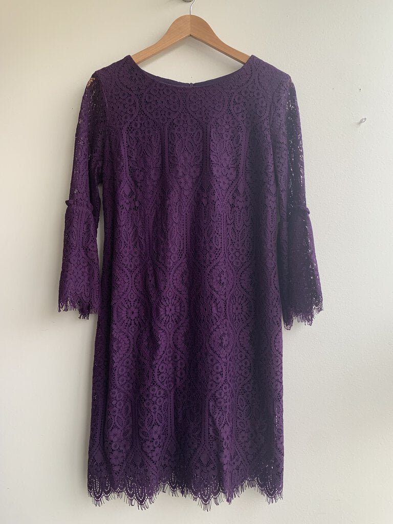 Pre-Owned RN Studio Purple Lace Bell Sleeve Dress - Size 12