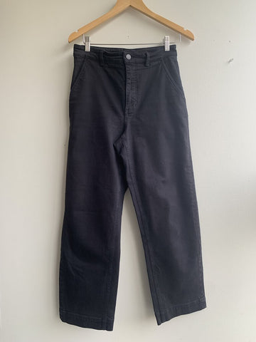 Pre-Owned Everlane Black Cropped Straight Tall Jeans - Size Small (Estimated)