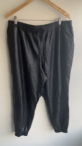 Pre-Owned Dex Black Faux Leather Drawstring Jogger- Size X-Large