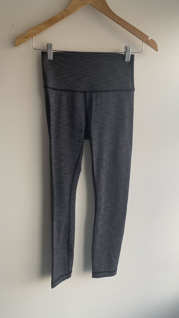 Pre-Owned Lululemon Grey Heathered Leggings- Size 4