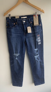 Pre-Owned Levi's Medium Blue Boysfriend Fit (NWT)- Size 27