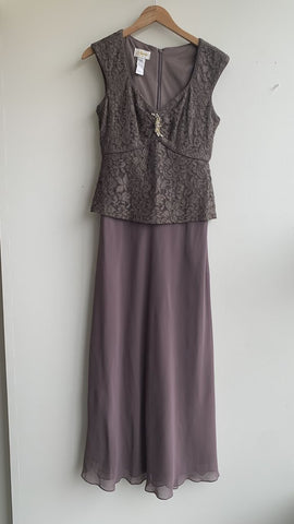 Pre-Ownd Nox USA Brown Sleeveless Gown - Size Medium