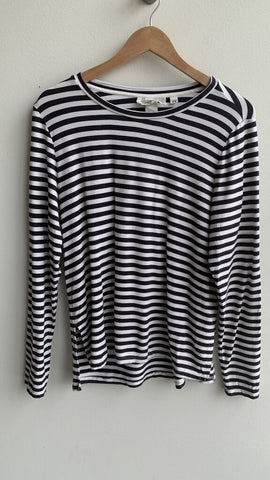 Pre-Owned LOGG Black/White Striped Long Sleeve Top - Size Medium