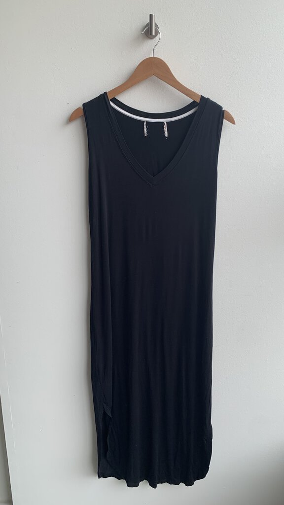 Pre-Owned Jackson Rowe Black V-Neck Sleeveless Maxi Dress - Size Small (Estimated)