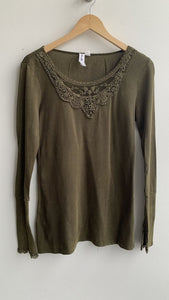 Pre-Owned Others Follows Green Waffle Print Lace Trim Long Sleeve Top- Size Large