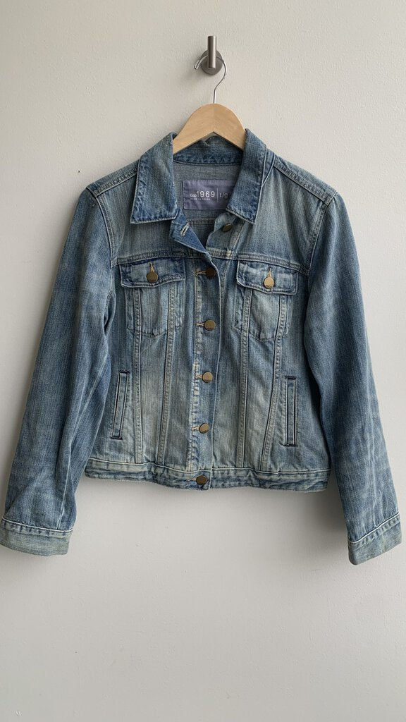 Pre-Owned Gap Light Wash Denim Jacket- Size Large