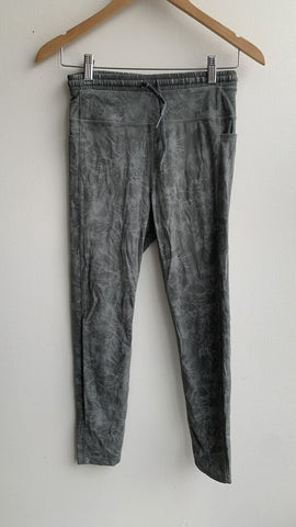 Pre-Owned Zyia Grey Dye Wash Jogger- Size 4