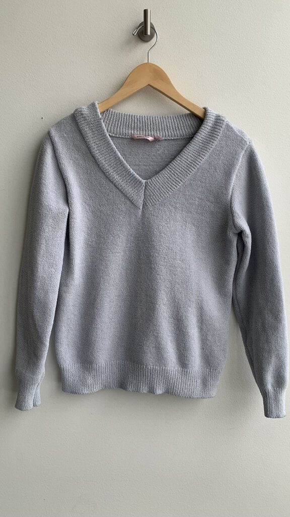 Pre-Owned La Vie en Rose Light Grey Teddy V-Neck Sweater- Size X-Small