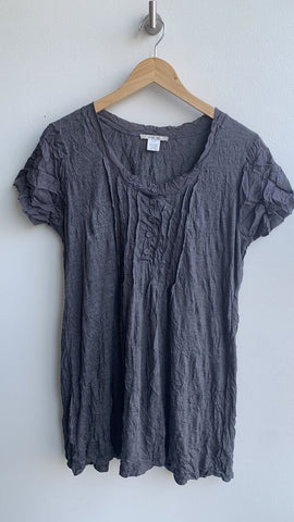 Pre-Owned Alison Sheri Grey 1/4 Button Cap Sleeve Crinkle Tunic - Size Large