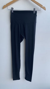 Pre-Owned First Health Black Leggings (NWT)- Size 6